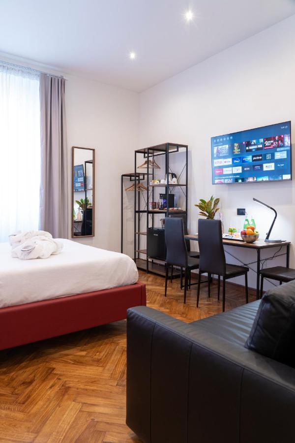 Varese Suites Exterior photo